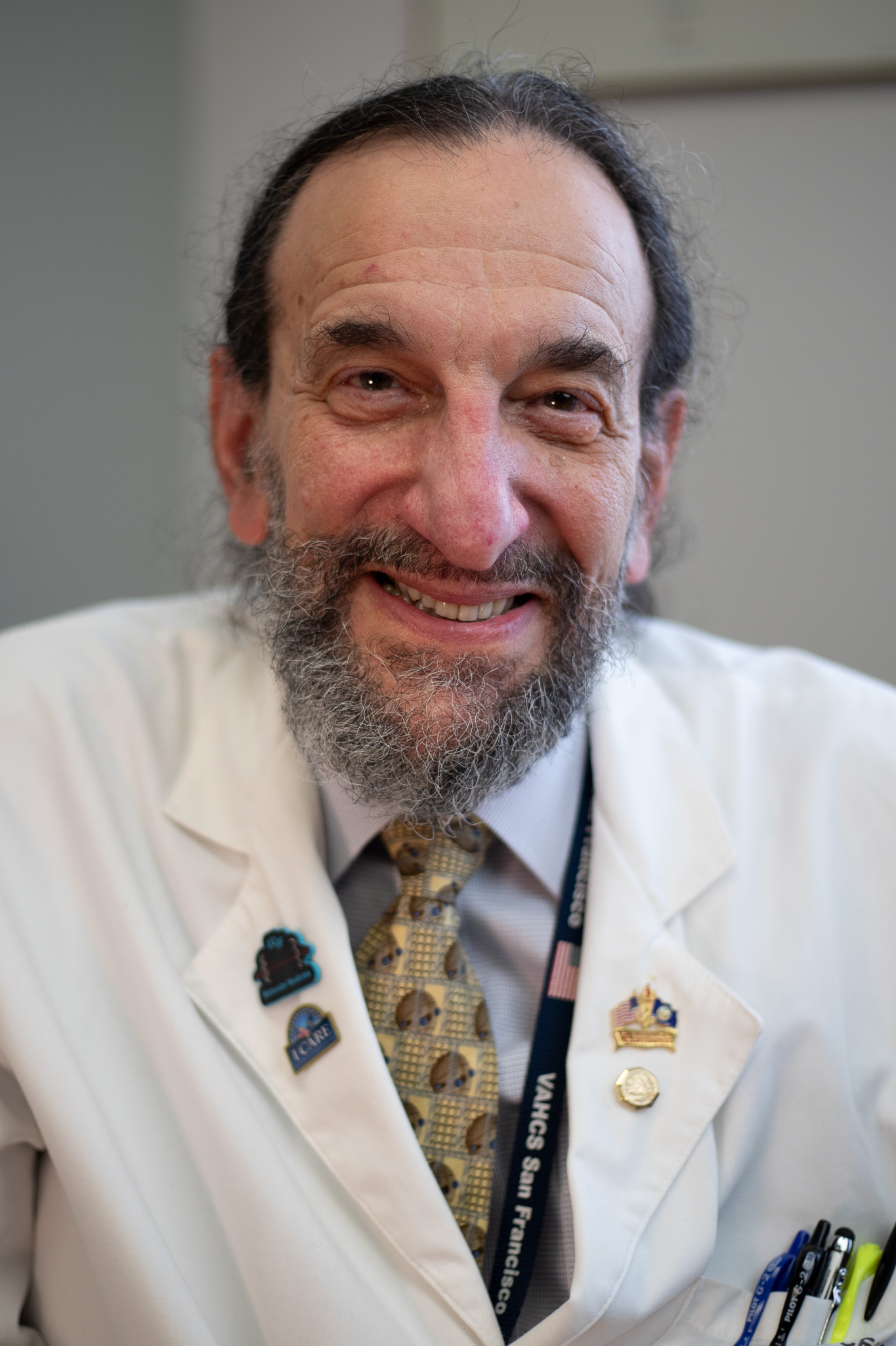 Dr. Carl Grunfeld